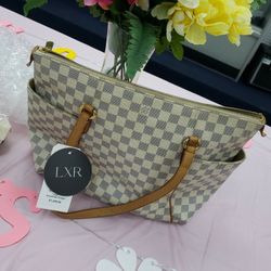 Louis Vuitton  Shoulder Bag