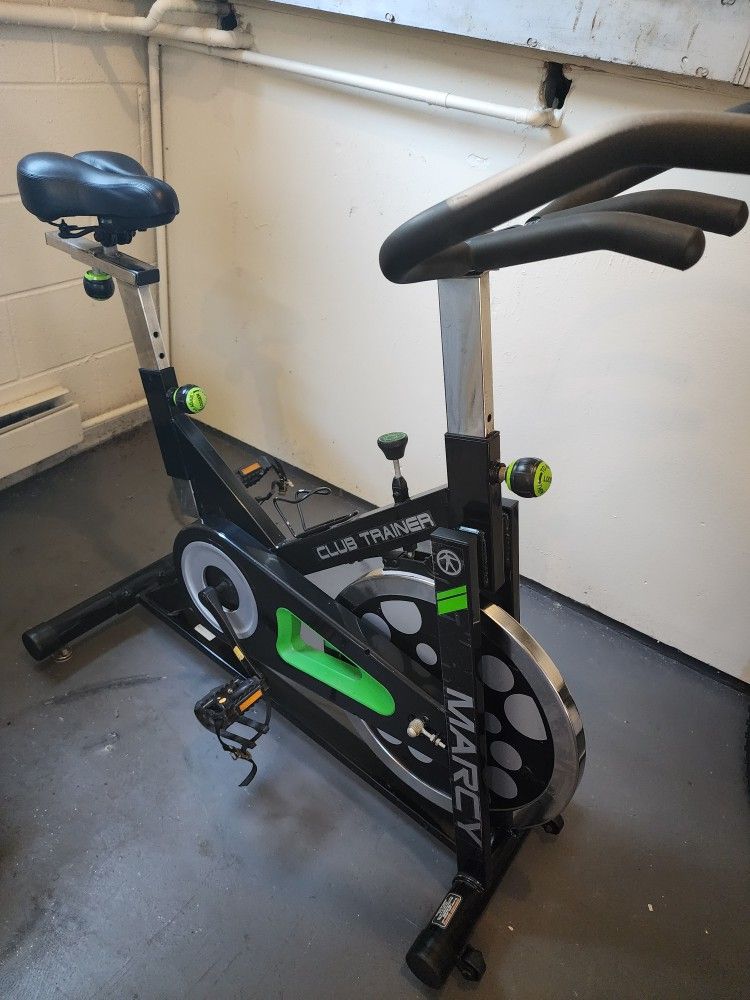 Marcy Club Revolution Bike Cycle Trainer
