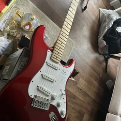 Fender Stratocaster Red Cola 2025