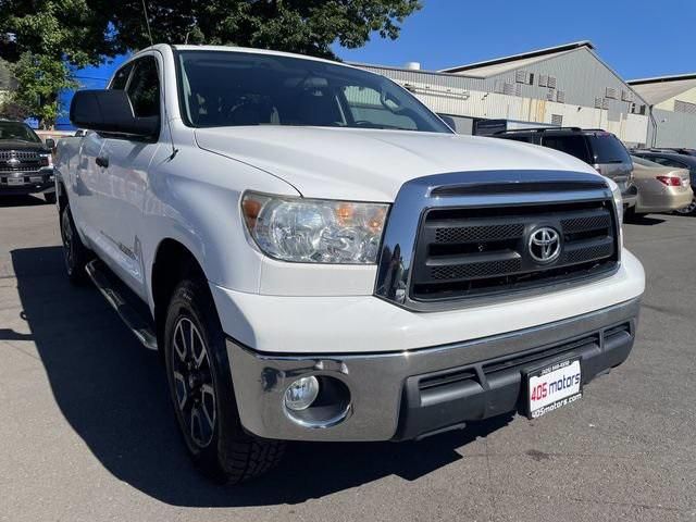 2013 Toyota Tundra 4WD Truck