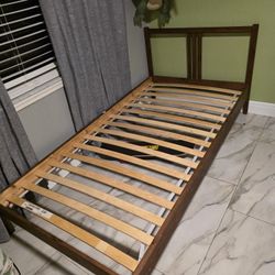 Twin Bed 