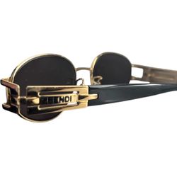 Fendi FS209 Onyx Vintage Sunglasses Black Gold Designer 54-19 130