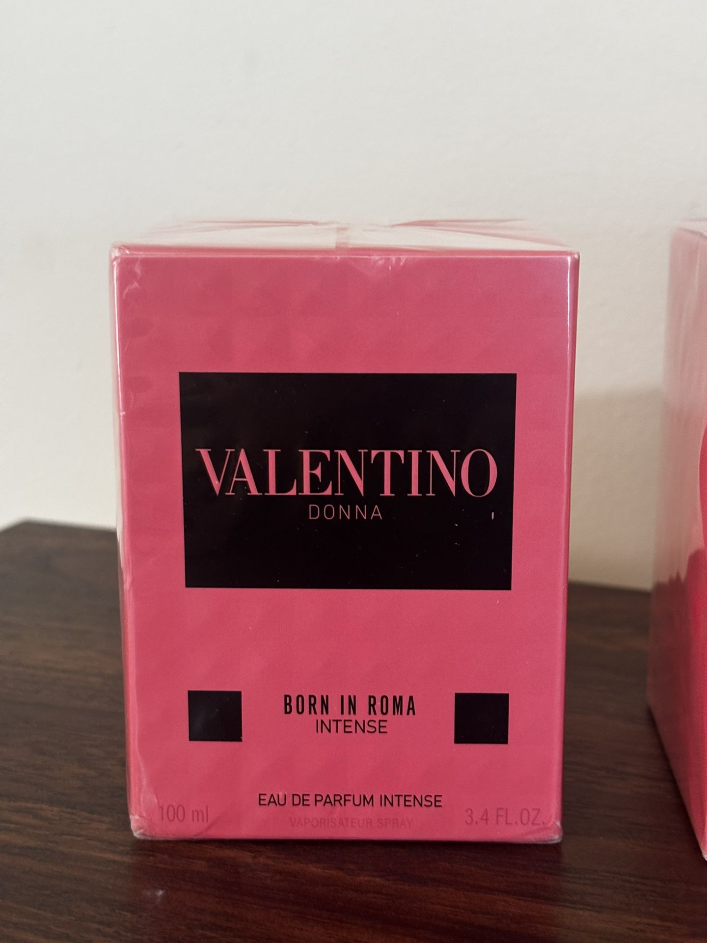 Valentino Perfume