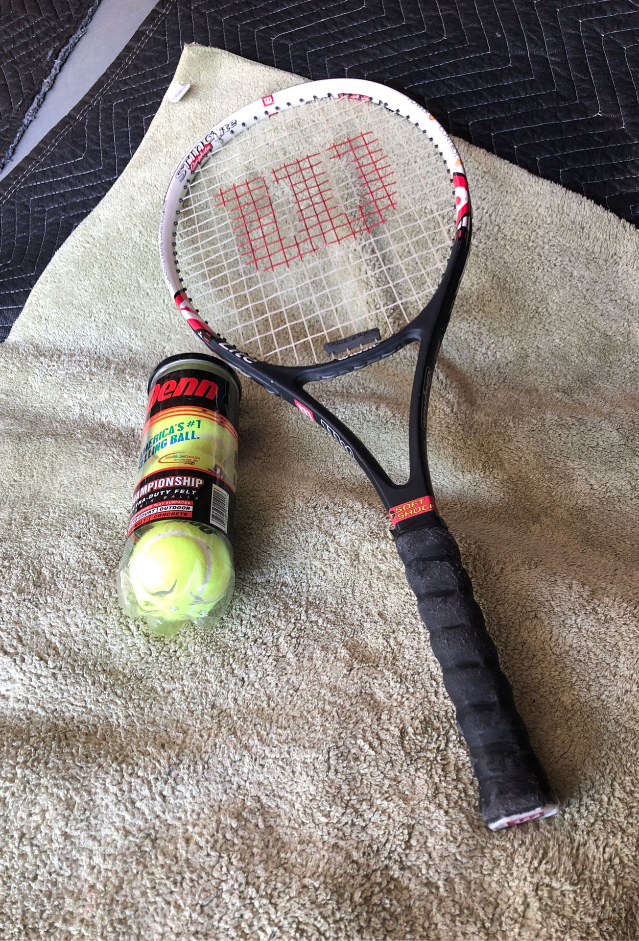 Wilson stinG lite graphite tennis racket