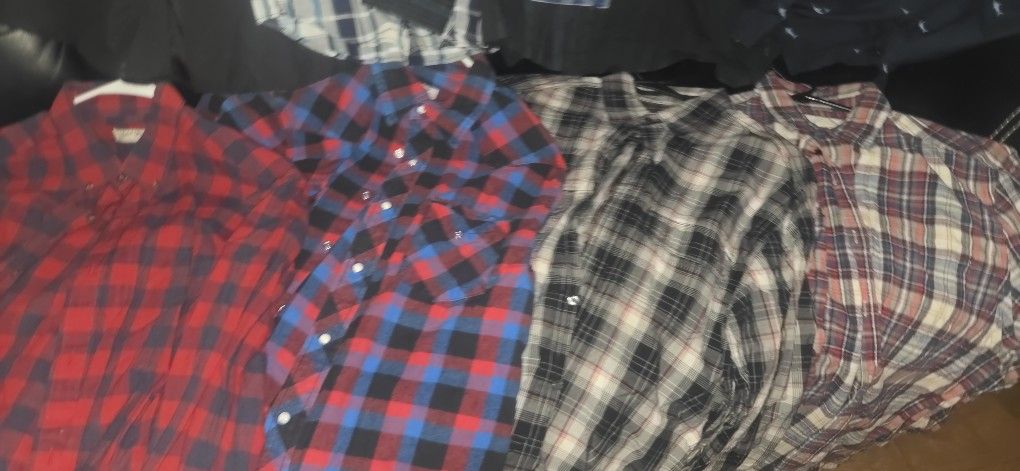Mens Shirt 6$ Like New