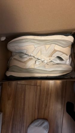 New balance shoes