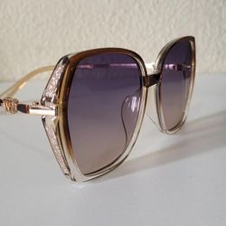 Women's Sunglasses
Never Worn, Original Packaging