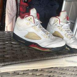 Jordan Retro 5 2022