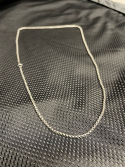 Thin Boxlink Chain New 20"