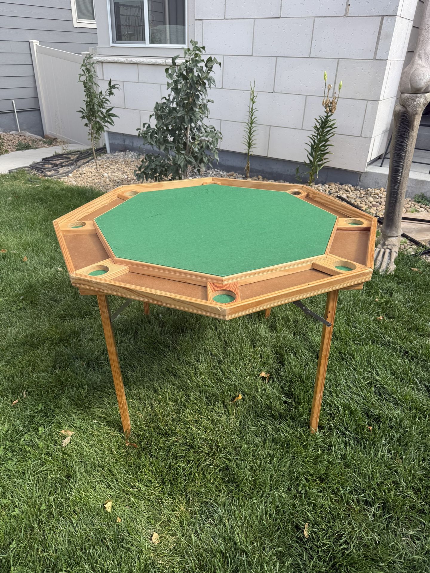 Vintage Octagon Poker / Game Table – Folding Wood Frame