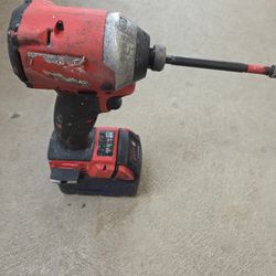 Miwakee Impact With Battery 