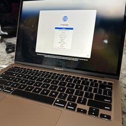 MacBook Air - Rose Gold 8 GB
