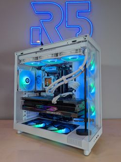 RTX 4070ti // Ryzen 7800x3D // 32GB DDR5 // 1TB Gen4 NVMe // WiFi 7