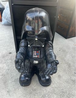 Star Wars Darth Vader candy bowl holder