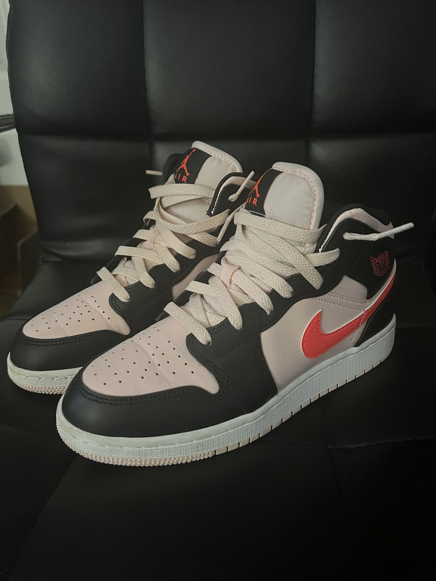 Jordan Mid Black Pink Crimson Size 7y For Sale