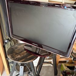 Samsung 23” TV