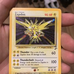 Holo Zapdos 