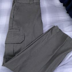 dickies green cargos size 32/30