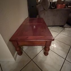Cherry Set Coffee Table And end Tables