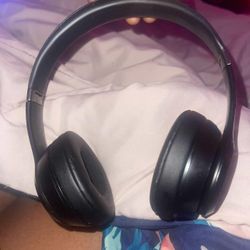 Beats Solo 4
