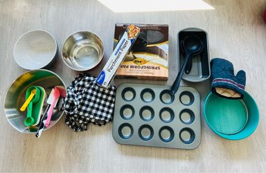 Baking Set with Pans, Bowls, and Accessories