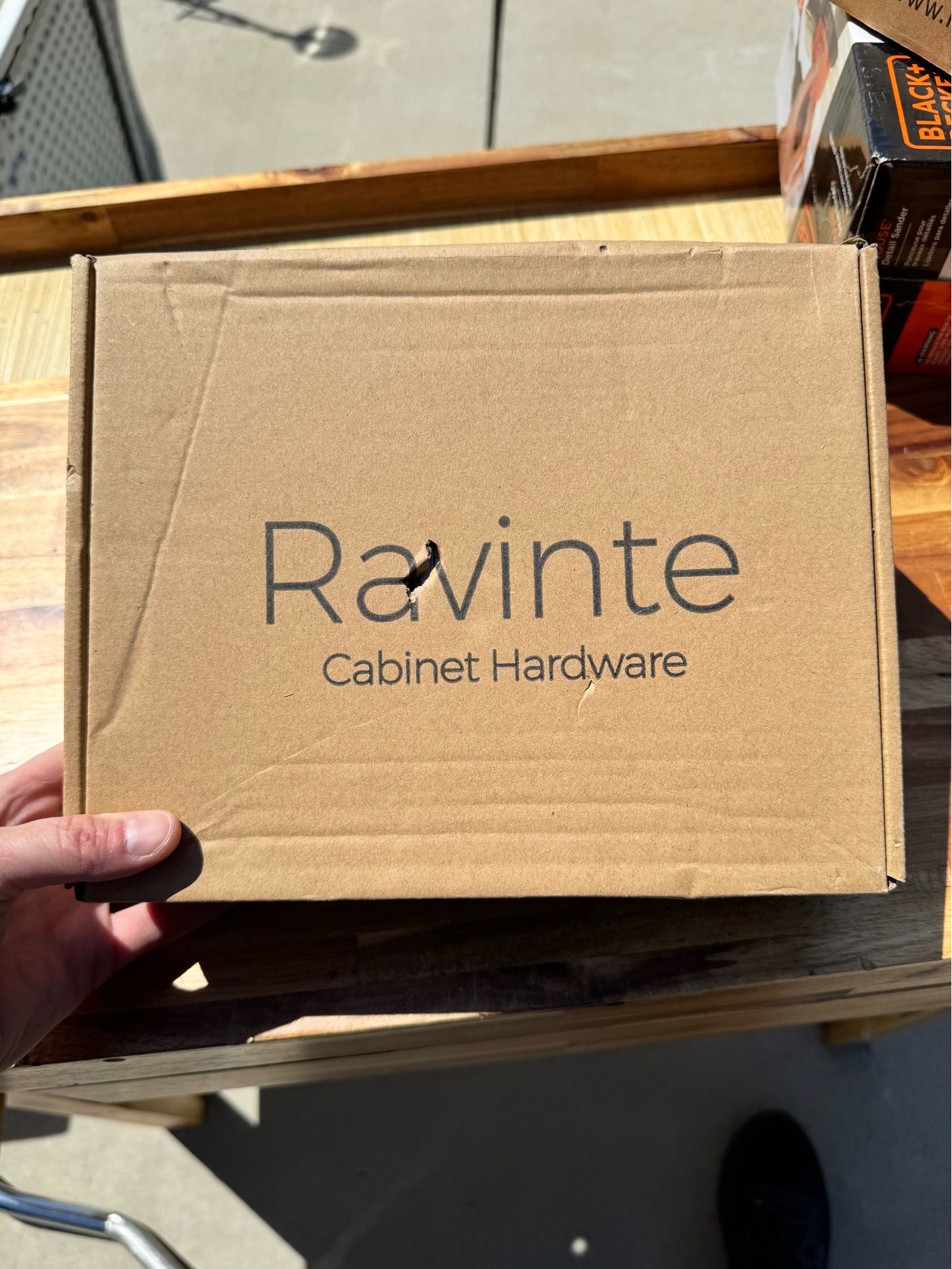 Cabinet Hardware with Installation Kit
