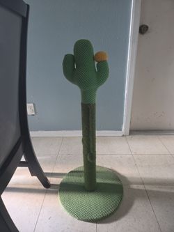 Cactus cat tree