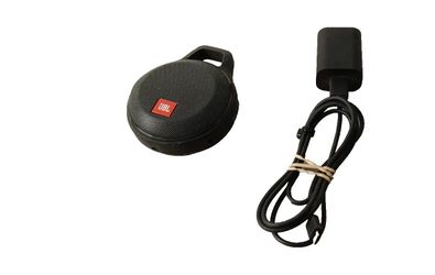 JBL Clip Portable Bluetooth Speaker w/ Aux in cable tested good