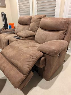 Ashley 4-Seater Recliner Set – 2 Power + 2 Manual