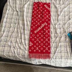 Supreme X Louis Vuitton Scarf