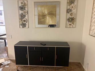 Buffet cabinet