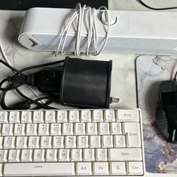 Keyboard, Mouse, Mic, and Speaker