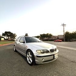 2002 BMW 325i