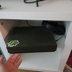 Xbox one and turtle beach head phones 