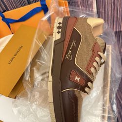 Sneakers For Men Size 9.5/10/10.5 Perfect Valentine 💌 Gift 🎁 