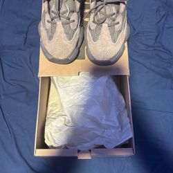 Yeezy 500