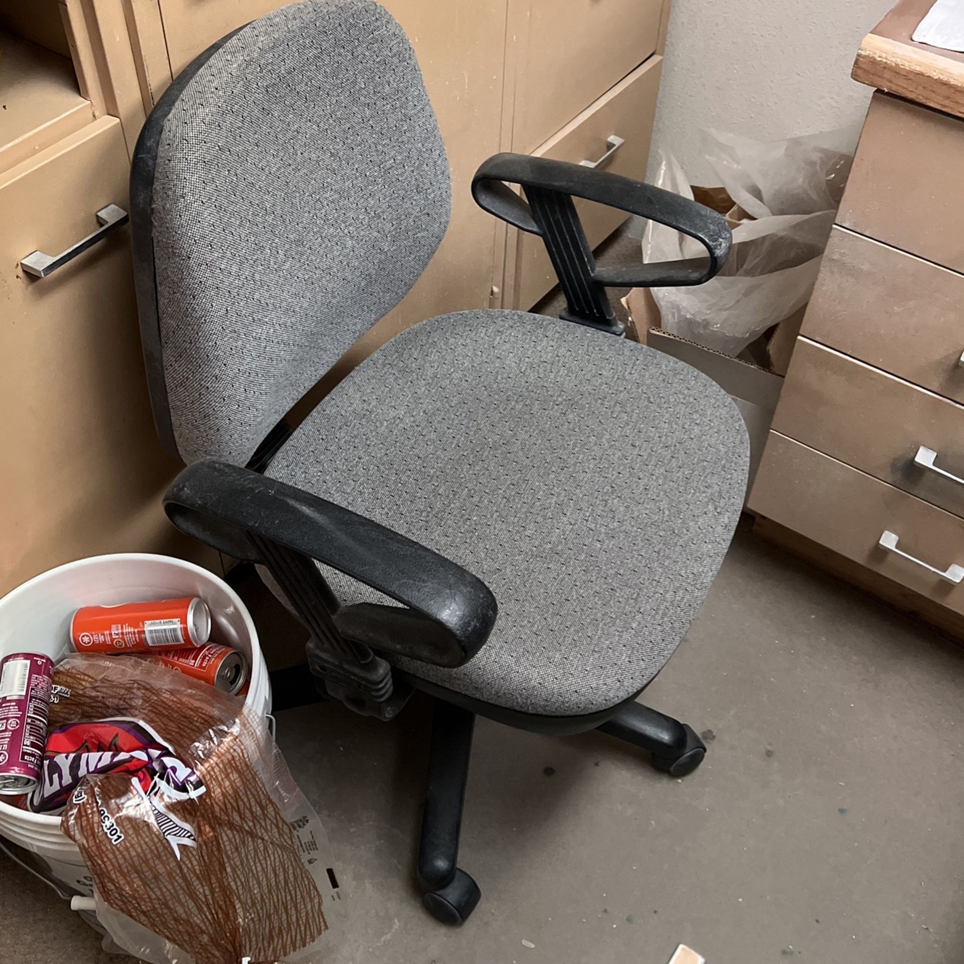 Rolling Adjustable Office Chair 