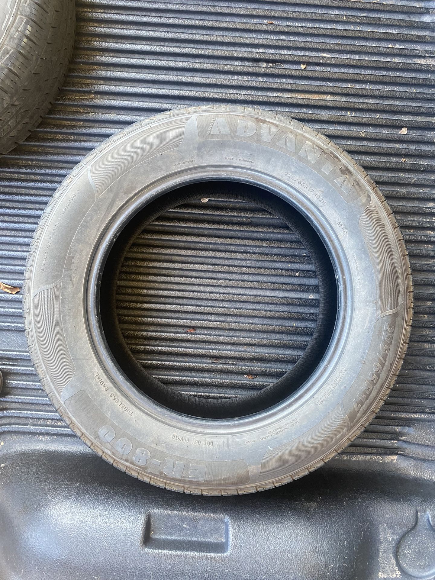 2 Used Tires *225 65 17 *
