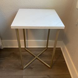 Side/End Table