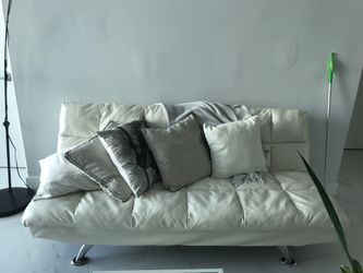 white sofa bed