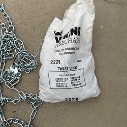 Snow Tire Chains