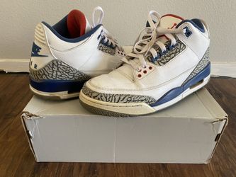 Jordan Retro 3 Mens size 9.5 White And Blue 