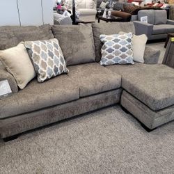 Dorsten Slate Reversible Sofa Chaise / Sectional 