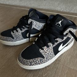 Air Jordan 1 Mid SE GS Leopard Black for Sale in Buena Park CA OfferUp