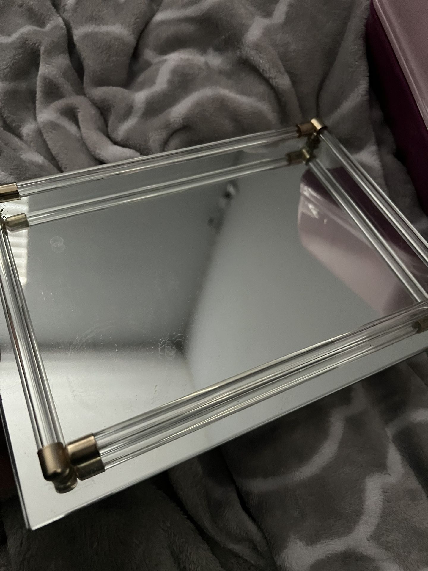 vanity glass plate 