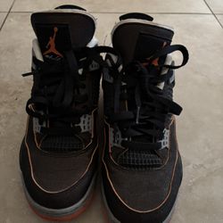 Jordan 4’s