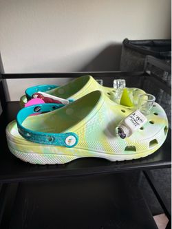 Margaritaville Crocs
