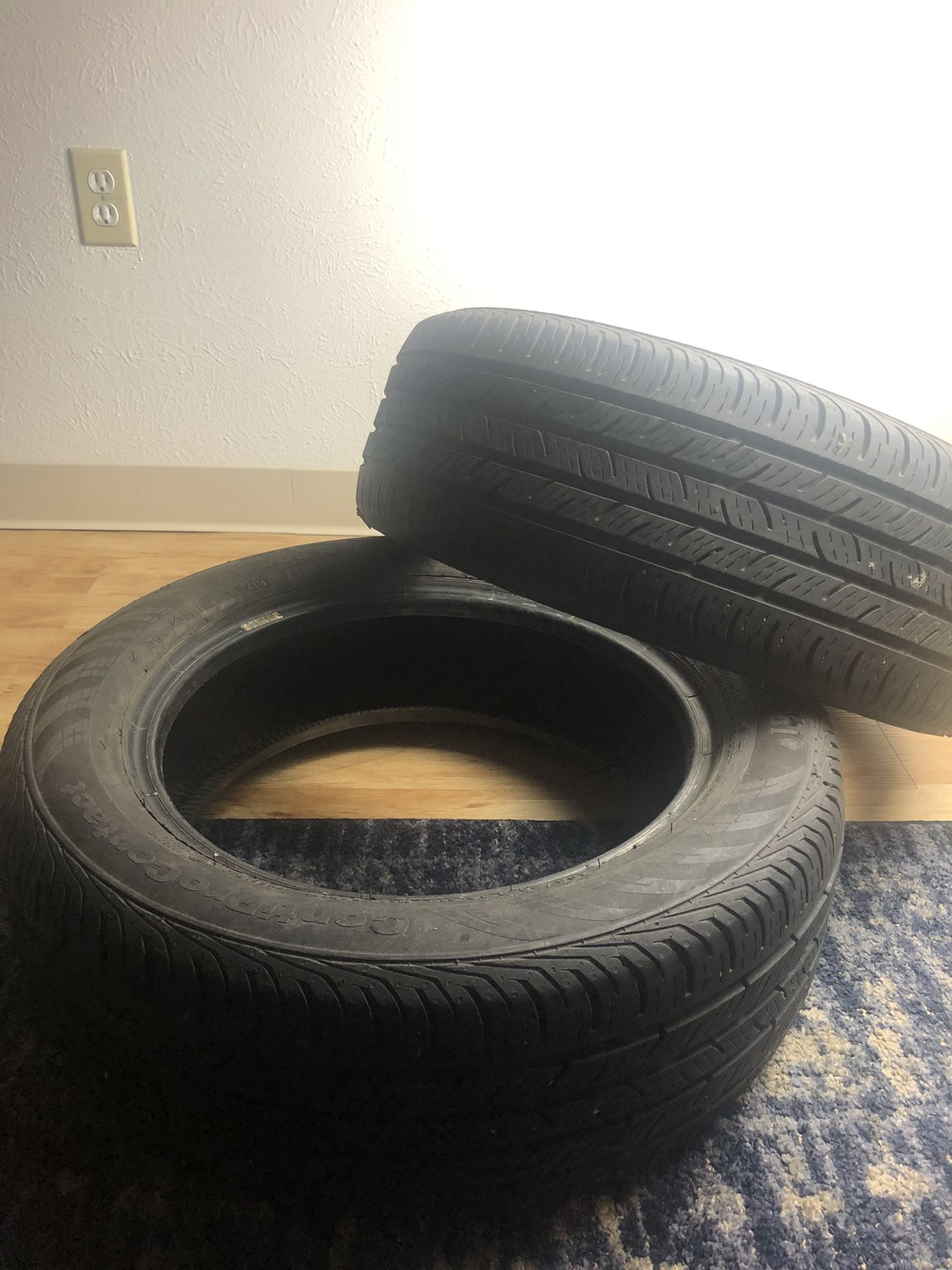 Toyota corolla tires(2)