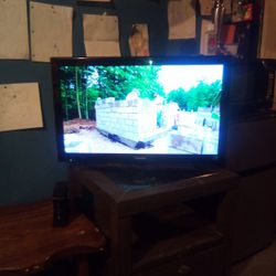 TV