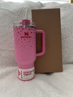 Stanley 40 oz Stainless Steel H2.0 Flowstate Quencher Tumbler Sweet Hearts (VALENTINES EDITION)